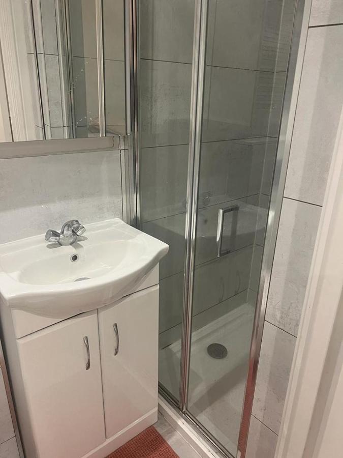 Amazing Flat 2 In Battersea Lejlighed London Eksteriør billede