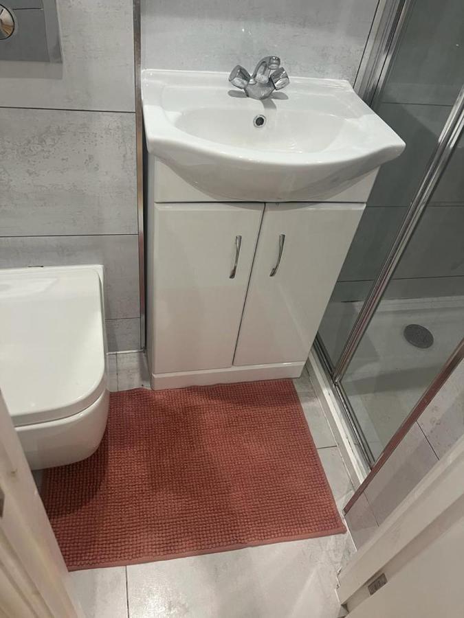 Amazing Flat 2 In Battersea Lejlighed London Eksteriør billede